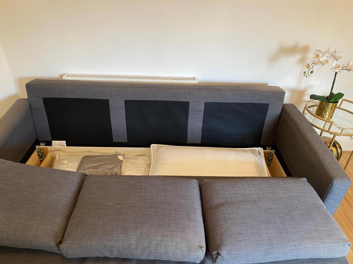 Private House With Free Park For Group Near Wembley Station Βίλα Λονδίνο Εξωτερικό φωτογραφία